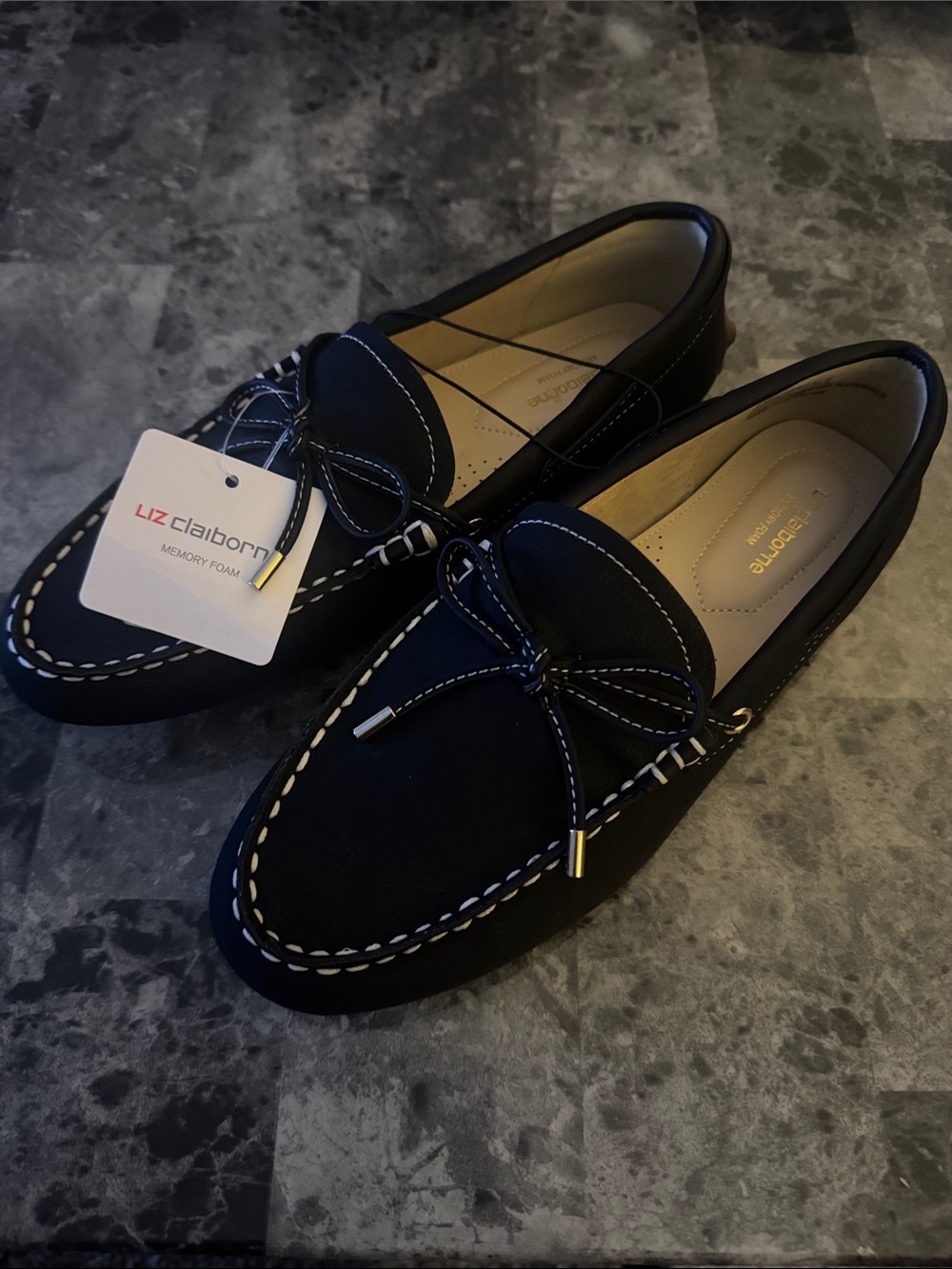 Black Flats Womens 6.5 Liz Claiborne